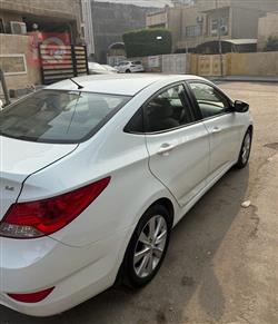 هیوندای ئەکسنت